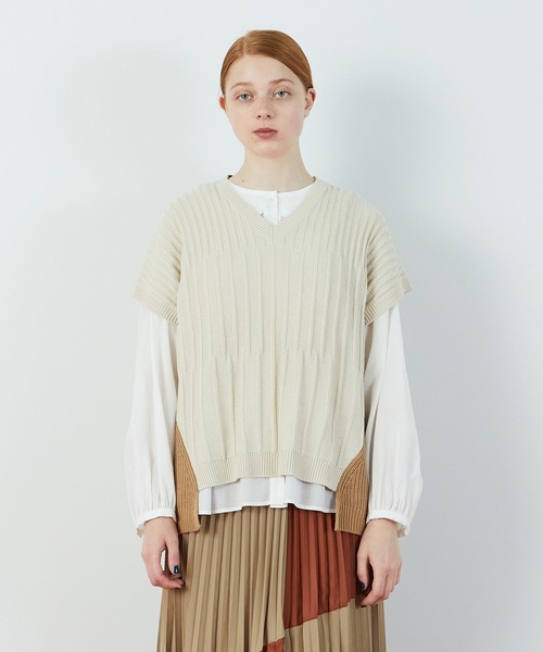 FRAPBOIS（フラボア）の「サイドベスト（ベスト・レディース・ブルー/オフホワイト・1/2）」の2枚目の写真