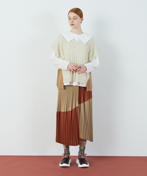 FRAPBOIS（フラボア）の「サイドベスト（ベスト・レディース・ブルー/オフホワイト・1/2）」の16枚目の写真