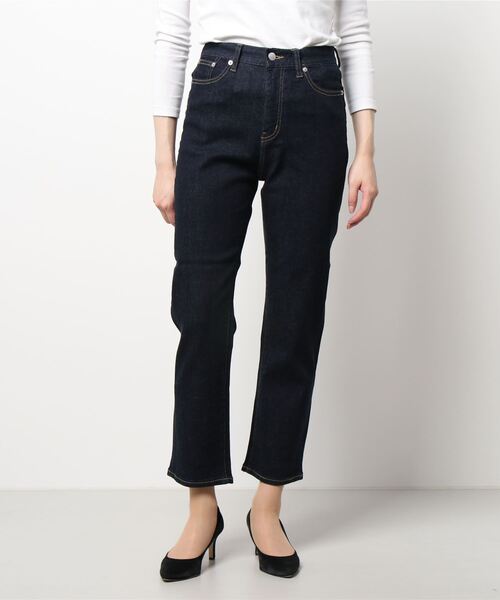 Te chichi(テチチ)の「ストレッチデニムタイトストレートパンツ(デニムパンツ・レディース・ネイビー・SMALL/MEDIUM/LARGE)」の4枚目の写真