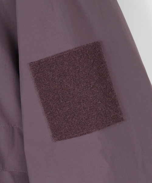 VISION STREET WEAR(ヴィジョンストリートウェア)の「【VISION STREET WEAR/ヴィジョンストリートウェア】中綿ナイロン ワッペン フードブルゾン/ナイロンジャケット(ブルゾン・メンズ・ブラック/パープル/キャメル/グレイッシュブルー・M/L/XL)」の14枚目の写真