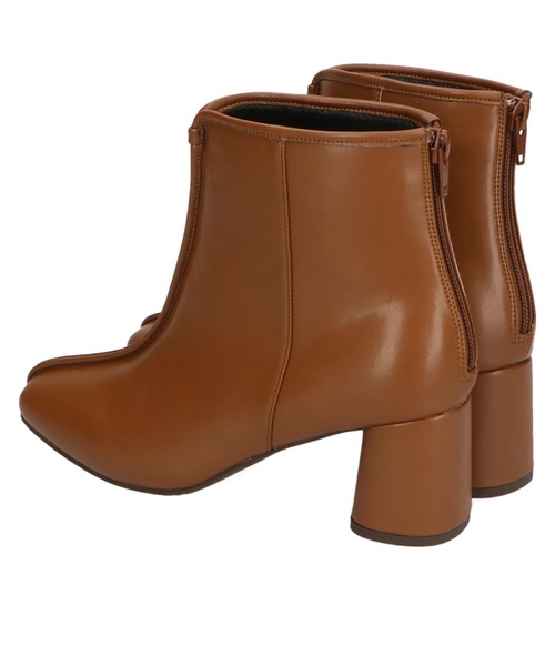 ORiental TRaffic（オリエンタルトラフィック）の「パイピング変形ヒールショートブーツ 11395（ブーツ・レディース・ブラック/グレー/キャメル・LL/3L/SS/S/M/L）」の20枚目の写真