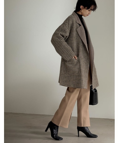 Re:EDIT（リエディ）の「オーバーサイズダブルフェイスチェック柄ミドルコート（チェスターコート・レディース・モカ/ブラック/グレイッシュベージュ/ブラウン・MEDIUM）」の12枚目の写真