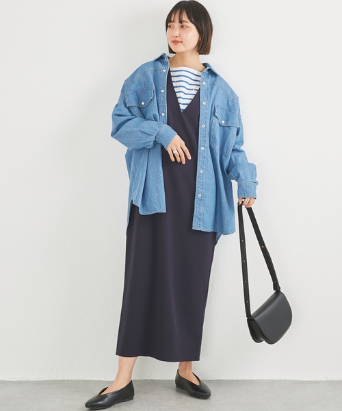 LAVEANGE（ラビアンジェ）の「バックプリントデニムシャツ（シャツ/ブラウス・レディース・ブルー・3L/LL/M/L/4L）」の7枚目の写真