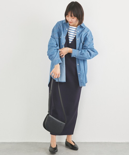 LAVEANGE（ラビアンジェ）の「バックプリントデニムシャツ（シャツ/ブラウス・レディース・ブルー・3L/LL/M/L/4L）」の8枚目の写真