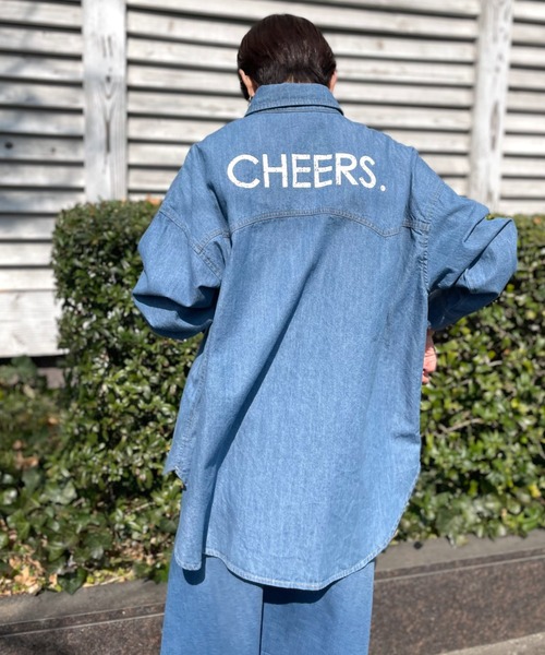 LAVEANGE（ラビアンジェ）の「バックプリントデニムシャツ（シャツ/ブラウス・レディース・ブルー・3L/LL/M/L/4L）」の20枚目の写真