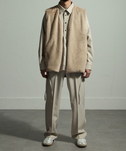 NILWAY（ニルウェイ）の「ノーカラーファーベスト/シャギーベスト（ベスト・レディース・ブラック/ベージュ・MEDIUM/LARGE）」の8枚目の写真