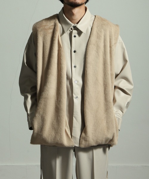 NILWAY（ニルウェイ）の「ノーカラーファーベスト/シャギーベスト（ベスト・レディース・ブラック/ベージュ・MEDIUM/LARGE）」の12枚目の写真