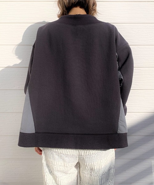 Q（キュー）の「フハクドッキングリブネックトップス（Tシャツ/カットソー・レディース・チャコールグレー/アイボリー・MEDIUM）」の7枚目の写真