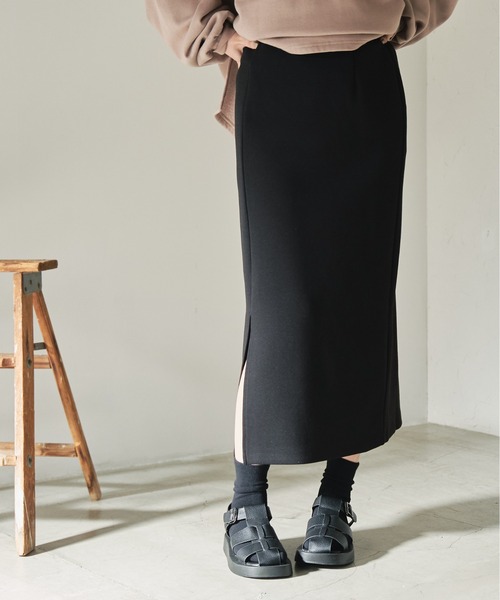 ANGIE（アンジー）の「ダンボールタイトロングスカート（スカート・レディース・ブラック/ライトグレー/イエロー・FREE）」の19枚目の写真