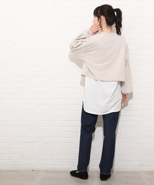 Cutie Blonde（キューティーブロンド）の「◆【S-L】コンパクト丈のミニ裏起毛スウェット（スウェット・レディース・オフホワイト/ライトグレー/ピンク系・01/02/03）」の8枚目の写真