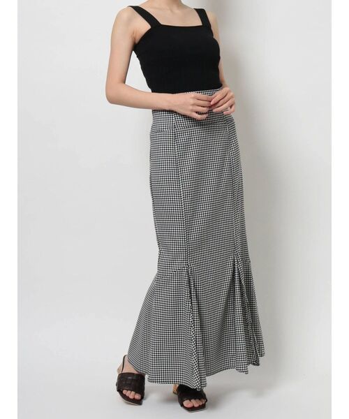 MERCURYDUO(マーキュリーデュオ)の「カップ付インナーニットキャミ(キャミソール・レディース・オフホワイト/ブラック・FREE)」の12枚目の写真