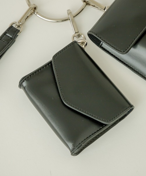 loti(ロティ)の「WEB限定 loti リングビーンズマルチセットBAG(ショルダーバッグ・レディース・ブラック/ブラウン/オフホワイト・ONE SIZE)」の22枚目の写真