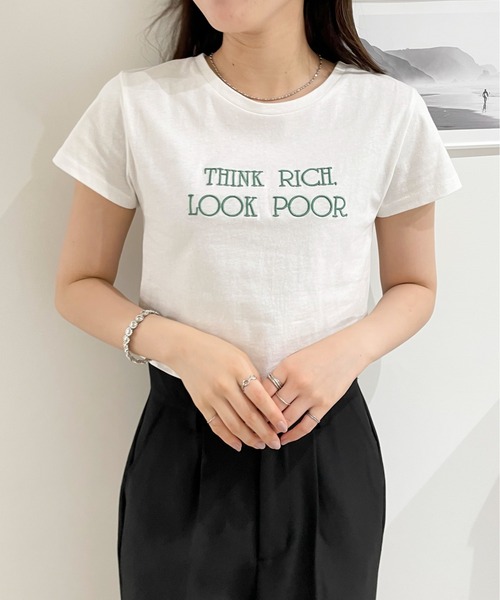 EPIMI E'PIMMY(エピミエピミー)の「エンボスシシュウロゴTシャツ(Tシャツ/カットソー・レディース・ホワイト/ブラック/オフホワイト/ピンク/杢グレー・MEDIUM)」の3枚目の写真