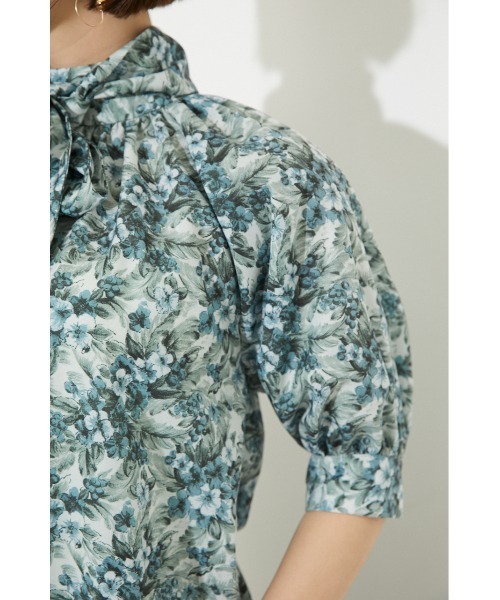 rienda（リエンダ）の「バルーンスリーブギャザーブラウス（シャツ/ブラウス・レディース・ホワイト/カーキ/ホワイト系その他/ピンク系その他・FREE）」の13枚目の写真