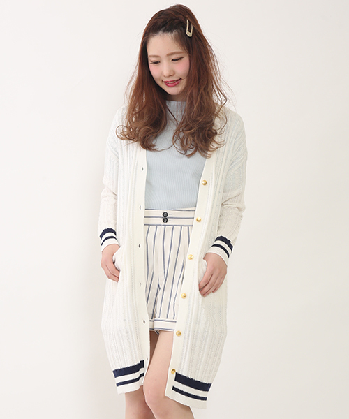 one after another NICE CLAUP(ワンアフターアナザーナイスクラップ)の「【SEDA3月号掲載 ナイスクラップ】ライン入ロングカーディガン(カーディガン/ボレロ・レディース・アイボリー/レッド/ネイビー・FREE)」の2枚目の写真