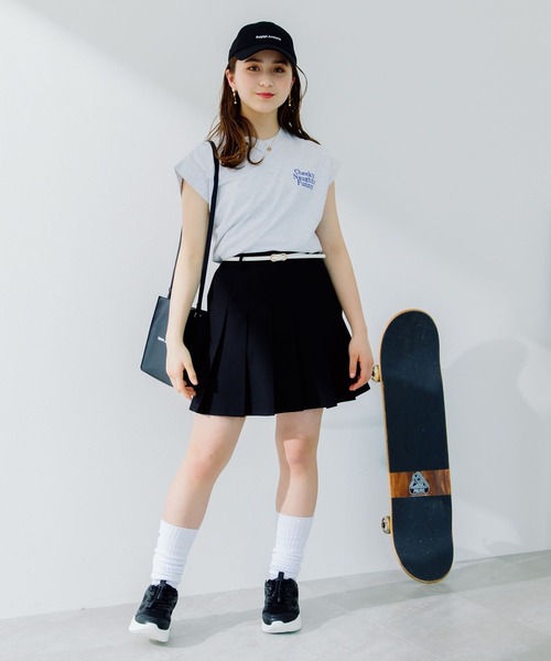 repipi armario（レピピ アルマリオ）の「【接触冷感】ソデリブバックキリカエTシャツ（Tシャツ/カットソー・キッズ・ホワイト/チャコールグレー/グリーン系その他/ピンク系その他/グレー/イエロー/ブルー系その他/オレンジ・SMALL/LARGE/MEDIUM）」の15枚目の写真