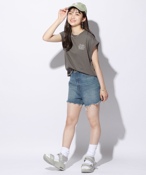 repipi armario（レピピ アルマリオ）の「【接触冷感】ソデリブバックキリカエTシャツ（Tシャツ/カットソー・キッズ・ホワイト/チャコールグレー/グリーン系その他/ピンク系その他/グレー/イエロー/ブルー系その他/オレンジ・SMALL/LARGE/MEDIUM）」の19枚目の写真