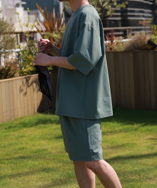 CIAOPANIC TYPY（チャオパニックティピー）の「▽配色ステッチラッシュガード（ラッシュガード・メンズ・チャコールグレー/オレンジ/グリーン・XL/L）」の5枚目の写真