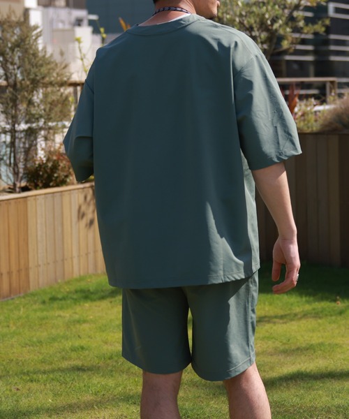 CIAOPANIC TYPY（チャオパニックティピー）の「▽配色ステッチラッシュガード（ラッシュガード・メンズ・チャコールグレー/オレンジ/グリーン・XL/L）」の6枚目の写真