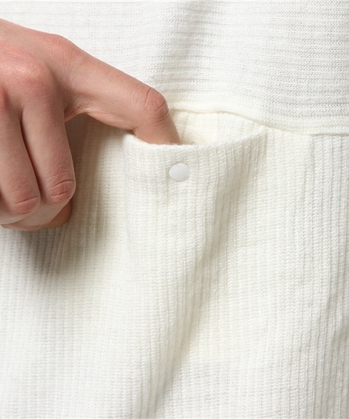 WHO'S WHO gallery（フーズフーギャラリー）の「【GIGGER】リブ編みプルオーバースウェット（スウェット・レディース・ホワイト/グレー/ブラック・MEDIUM/LARGE）」の9枚目の写真