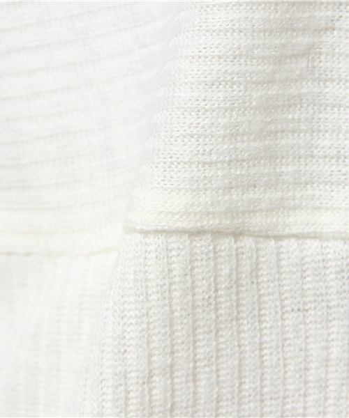 WHO'S WHO gallery（フーズフーギャラリー）の「【GIGGER】リブ編みプルオーバースウェット（スウェット・レディース・ホワイト/グレー/ブラック・MEDIUM/LARGE）」の11枚目の写真