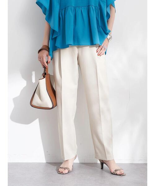 earth music&ecology（アースミュージックアンドエコロジー）の「タックテーパードパンツ（その他パンツ・レディース・ライトベージュ/ブラウン/ブルーグリーン・S/M/L）」の22枚目の写真