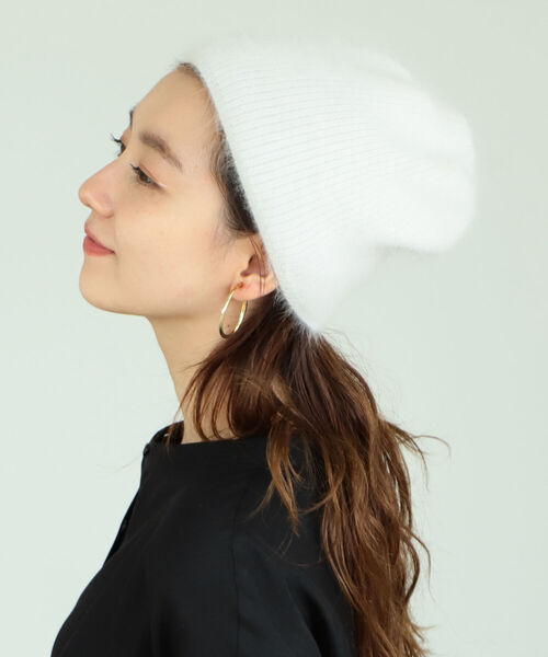 Ray BEAMS（レイビームス）の「Ray BEAMS / アンゴラ ビーニー（ニットキャップ/ビーニー・レディース・ブラック/オフホワイト/サックスブルー・ONE SIZE）」の2枚目の写真