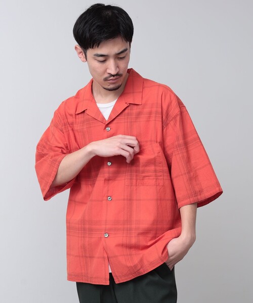 BEAMS（ビームス）の「BEAMS / フェード チェック ルーズフィット　オープンカラーシャツ（シャツ/ブラウス・メンズ・ネイビー/レッド/オリーブ・M/L/S/XL）」の17枚目の写真