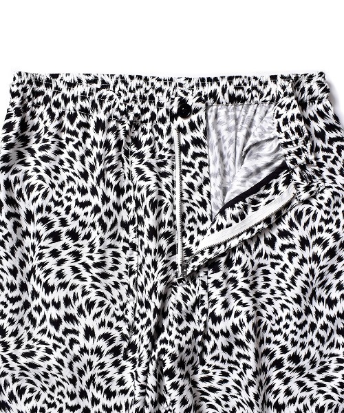 MINEDENIM（マインデニム）の「CD Leopard Denim Surf Shorts（その他