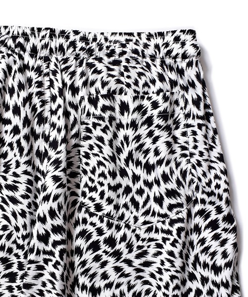 パンツ MINEDENIM CD Leopard Denim Surf Shorts MINEDENIM（マインデニム）の「CD Leopard Denim Surf Shorts（その他