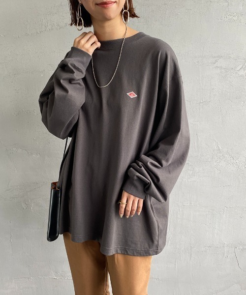 DANTON（ダントン）の「[DANTON/ダントン] ワンポイントロゴ クルーネックロンT（Tシャツ/カットソー・レディース・ホワイト/チャコールグレー/ブラック/グリーン/グレイッシュベージュ・40/38/42）」の3枚目の写真