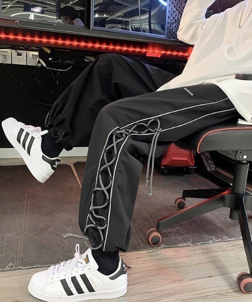 Mimma/Mimaa(ミマ)の「【Mimma/Mimaa】サイドラインループイージーパンツ(スラックス・メンズ・ホワイト/ブラック・FREE)」の6枚目の写真