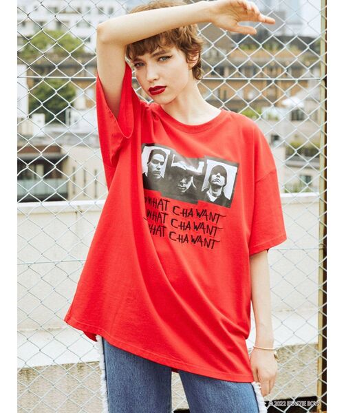 jouetie(ジュエティ)の「BEASTIE BOYSコラボTシャツ(Tシャツ/カットソー・レディース・ブラック/レッド/オフホワイト・MEDIUM)」の1枚目の写真