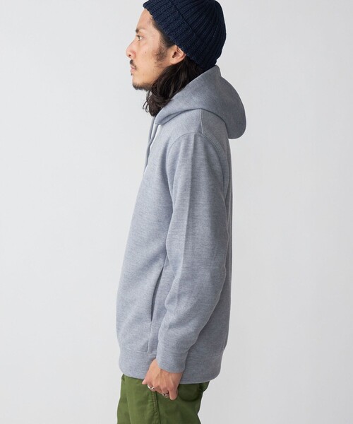 SHIPS（シップス）の「*SHIPS: スタイリッシュ ロゴ ワッペン バルキー ポンチ プルオーバー パーカー（パーカー・メンズ・ブラック/ベージュ/グレー/ブルー・SMALL/MEDIUM/LARGE/X-LARGE/XX-LARGE）」の10枚目の写真