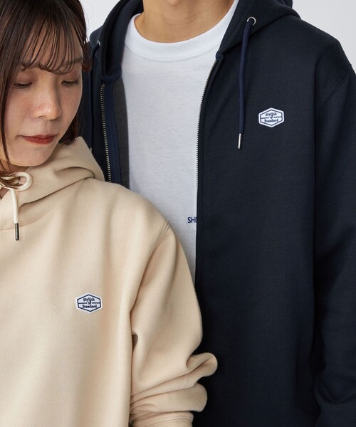 SHIPS（シップス）の「*SHIPS: スタイリッシュ ロゴ ワッペン バルキー ポンチ プルオーバー パーカー（パーカー・メンズ・ブラック/ベージュ/グレー/ブルー・SMALL/MEDIUM/LARGE/X-LARGE/XX-LARGE）」の22枚目の写真