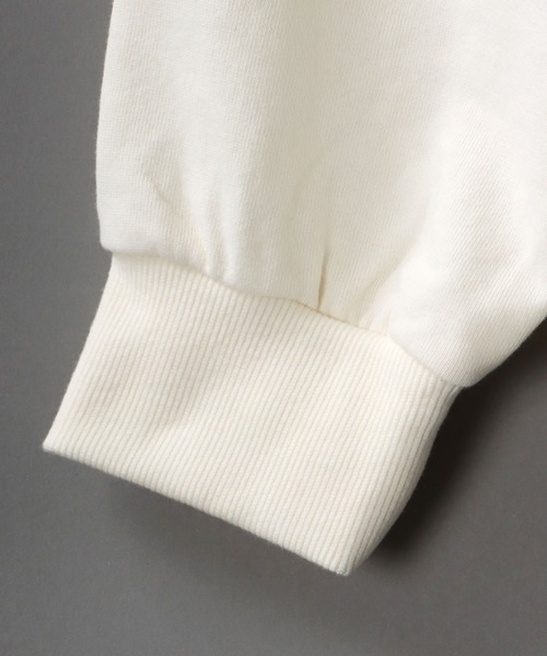 SITRY(シトリー)の「wide silhouette patch logo sweat/ワイドシルエット ワッペン ロゴ スウェット/トレーナー(スウェット・メンズ・ブラック/オフホワイト/グレイッシュブルー・M/L)」の8枚目の写真