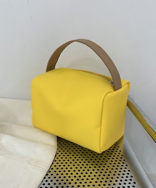 Pochi Pouch/ハンドル付き ボックス カラーポーチ（ポーチ