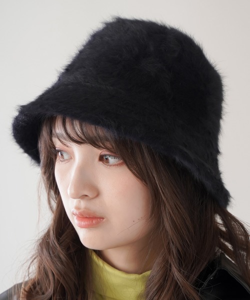 SPINNS（スピンズ）の「アンゴラバケットハット（ハット・レディース・ホワイト/ブラック/ブルー/ピンク・ONESIZE）」の5枚目の写真