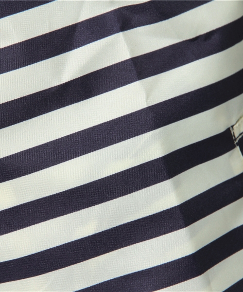 LBC（エルビーシー）の「レインコート ボーダー              （レインコート/ポンチョ・レディース・ブラック/ネイビー・ONE SIZE）」の9枚目の写真