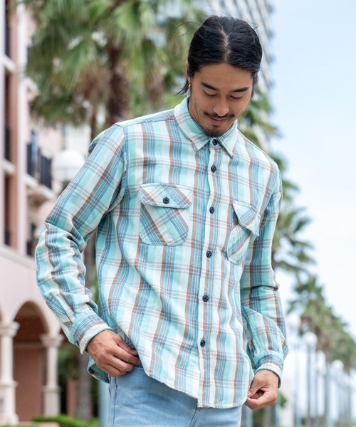 SILVER BULLET（シルバーバレット）の「『ALCARZA/アルカーザ』ヘヴィネルチェックシャツ（シャツ/ブラウス・メンズ・ブルー/ダークグリーン/ブラウン/グリーン/イエロー/レンガ/マスタード/レッド/オレンジ/オレンジ系1/レッド系1/グレー/ホワイト/ライトベージュ/サックスブルー/ピンク/サンドベージュ/ブラウン系その他/イエロー系その他/ブラック系その他/オレンジ系その他/ホワイト系その他/ベージュ系その他/ベージュ系その他2/レッド系その他/パープル/ネイビー/スカイブルー/アッシュグレー/ボルドー/ミント/アイボリー/ブラウン系2/イエロー系1/ブラック系2/ブラック系1/ブラウン系1/グレー系1/ベージュ/サックスブルー系1/ブルー系1/オレンジ系2/ブルー系2/ブラウン系3/グリーン系1/レッド系2・M/XL/L）」の22枚目の写真