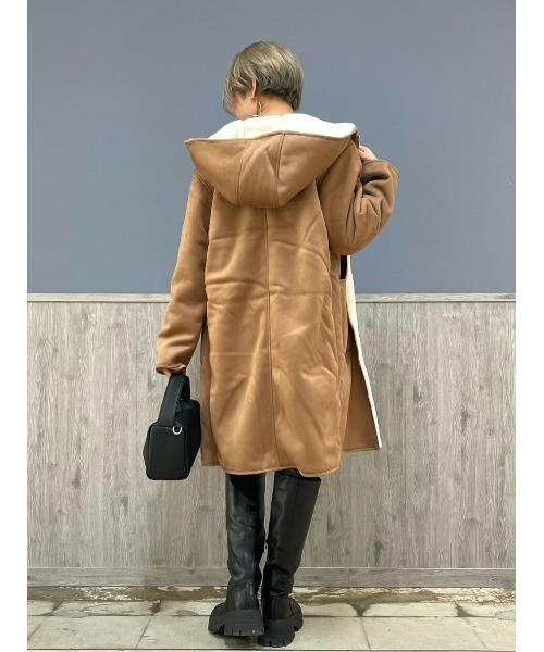 セール】【HONEYSUCKLE ROSE】フェイクムートンフードコート（ダウン