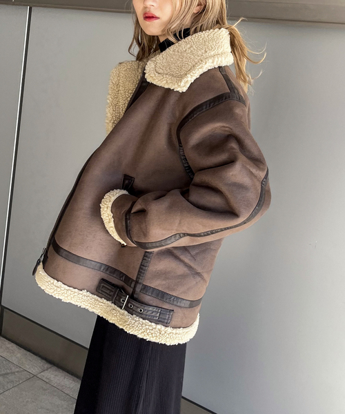 Alpha Industries(アルファインダストリーズ)の「【ALPHA INDUSTRIES / アルファ インダストリーズ】フェイクムートン(ムートンコート・レディース・ブラウン/ブラック・FREE)」の6枚目の写真