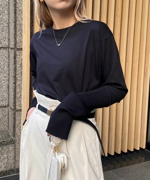 CAPRICIEUX LE'MAGE（カプリシューレマージュ）の「アームウォーマー風ロンT（Tシャツ/カットソー・レディース・ブラック/ホワイト/ベージュ・FREE）」の11枚目の写真