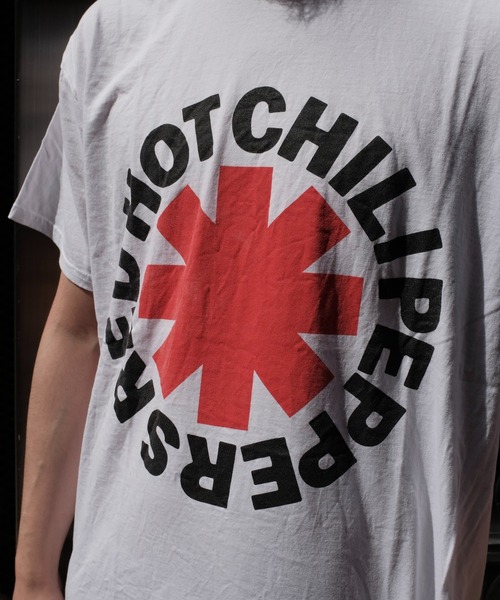 THRIFTY LOOK（スリフティールック）の「THRIFTY LOOK/スリフティールック THRIFTY'RED HOT CHILI PEPPERS'TEE（Tシャツ/カットソー・メンズ・ブラック系1/ホワイト/ホワイト系1/ブラック/ブラック系3/ブラック系2・X-LARGE/LARGE/MEDIUM）」の9枚目の写真
