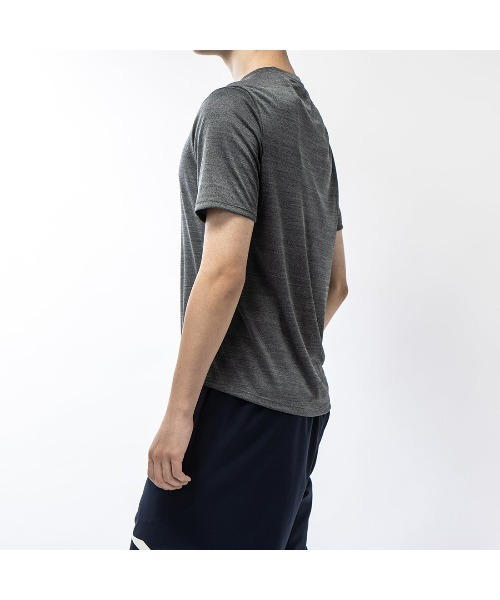 Reebok(リーボック)の「メランジT / MELANGE TEE(Tシャツ/カットソー・メンズ・ライトグリーン/クリアブルー/ヘザーチャコール・MEDIUM/SMALL/LARGE/XX-LARGE/X-LARGE/XXX-LARGE/X-SMALL)」の6枚目の写真