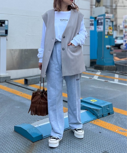 mi via loca（ミヴィアロカ）の「センターシーム ロゴスウェットパンツ（スウェットパンツ・レディース・ピンク/スミクロ/杢グレー/ボルドー・FREE）」の10枚目の写真