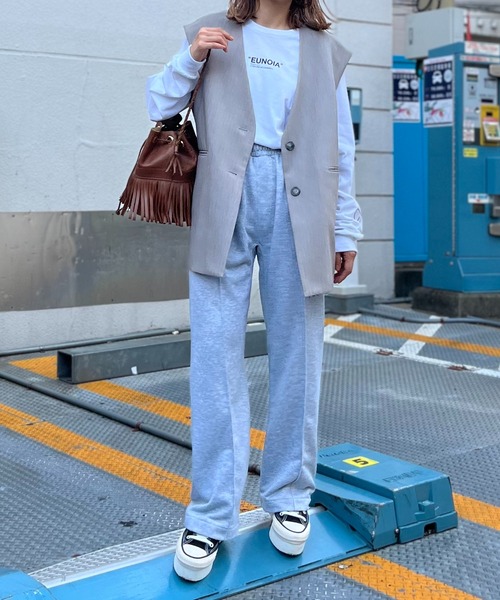 mi via loca（ミヴィアロカ）の「センターシーム ロゴスウェットパンツ（スウェットパンツ・レディース・ピンク/スミクロ/杢グレー/ボルドー・FREE）」の13枚目の写真