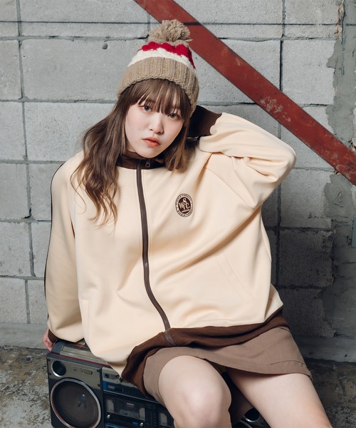 kutir（クティール）の「刺繍ロゴ トラックジャケット（その他アウター