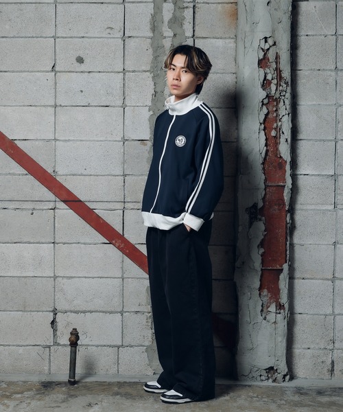 kutir（クティール）の「刺繍ロゴ トラックジャケット（その他アウター