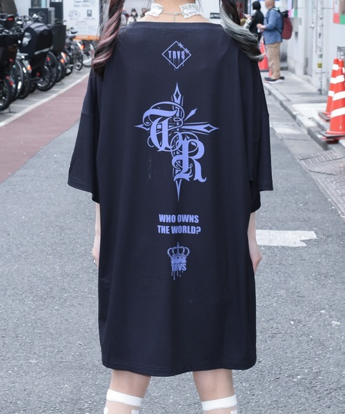 TRAVAS TOKYO（トラバス トウキョウ）の「『TRAVAS TOKYO/トラバス トーキョー』Furry bear BIG Tee/くまプリント半袖Tシャツ（Tシャツ/カットソー・レディース・パープル/ピンク/ホワイト/ブラック×パープル/ブラック×ピンク・FREE）」の9枚目の写真